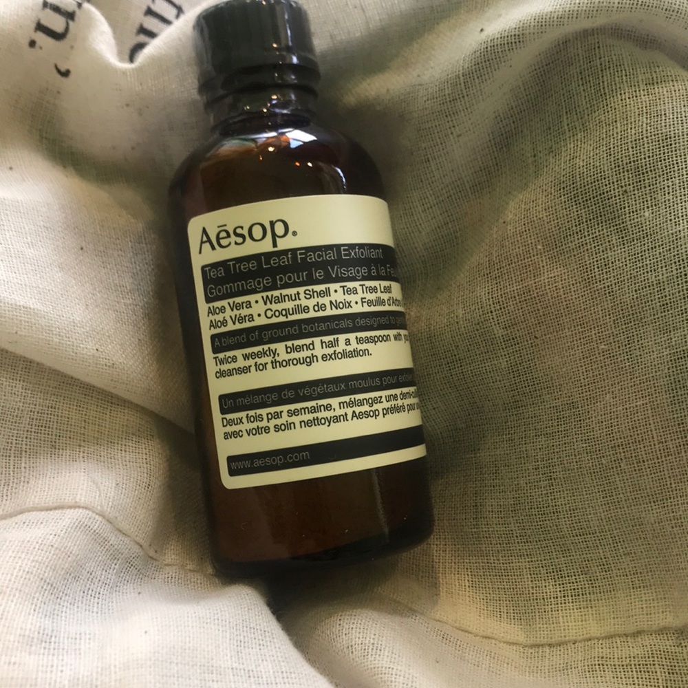Brand New Aesop Tea Tree Leaf Exfoliant